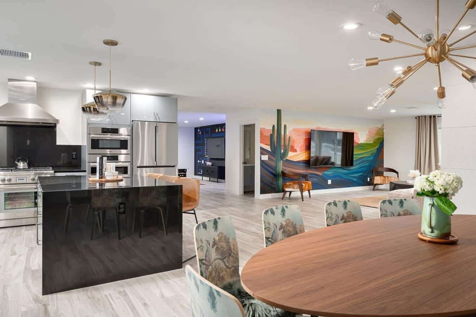 Open floor plan has a beautiful flow from the living room, to the kitchen and dining room!