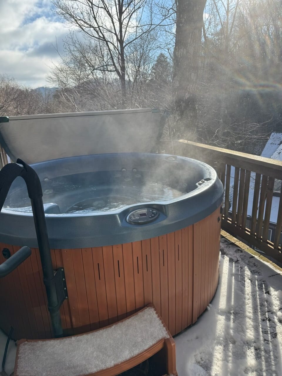After a day on the slopes, relax in the hot tub!