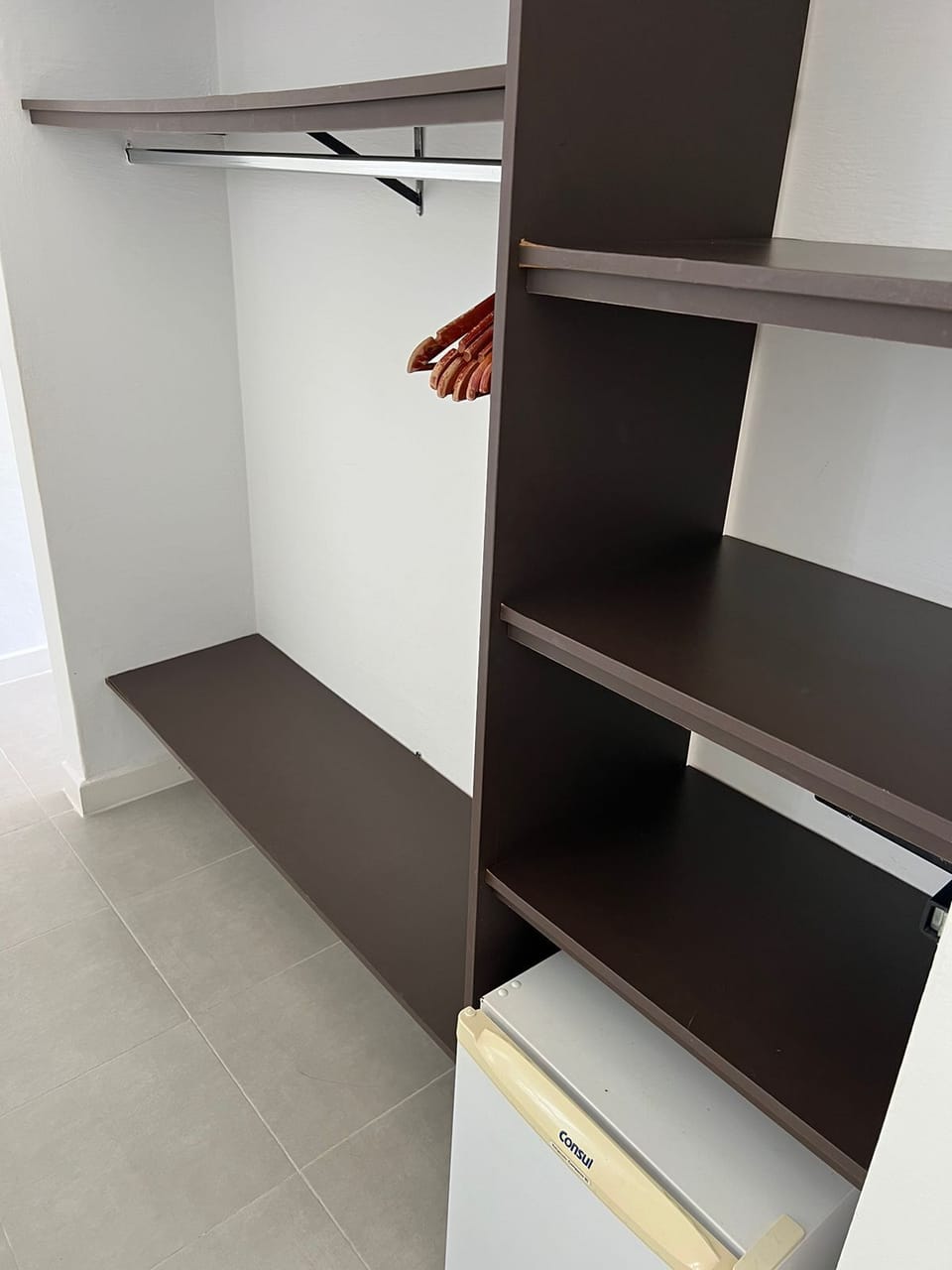 Apartamento Luxo 1 crianca de até 3 anos cortesia | Minibar, in-room safe, desk, free WiFi