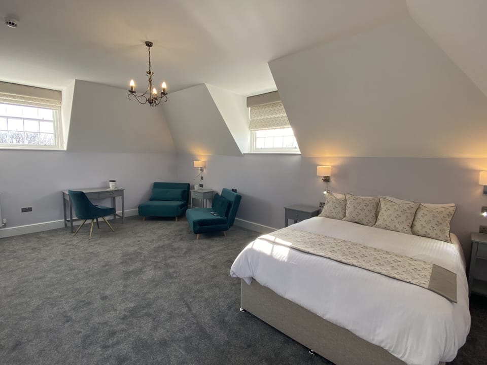Suite, Ensuite