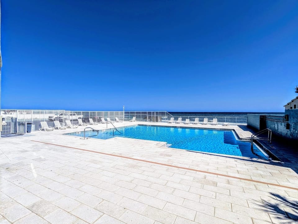 Brand New Pool!
