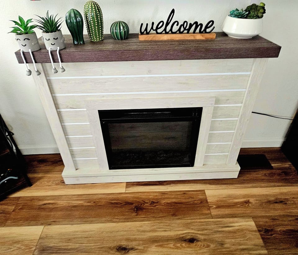 Living room electric fireplace 