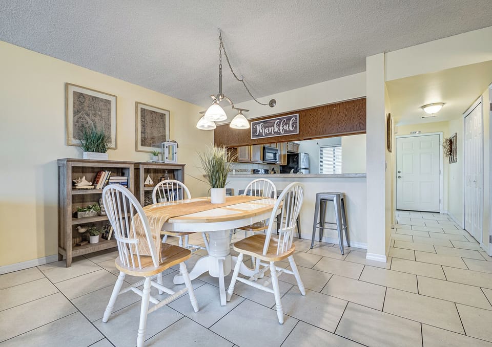 Dinning table to gather with you family or friends