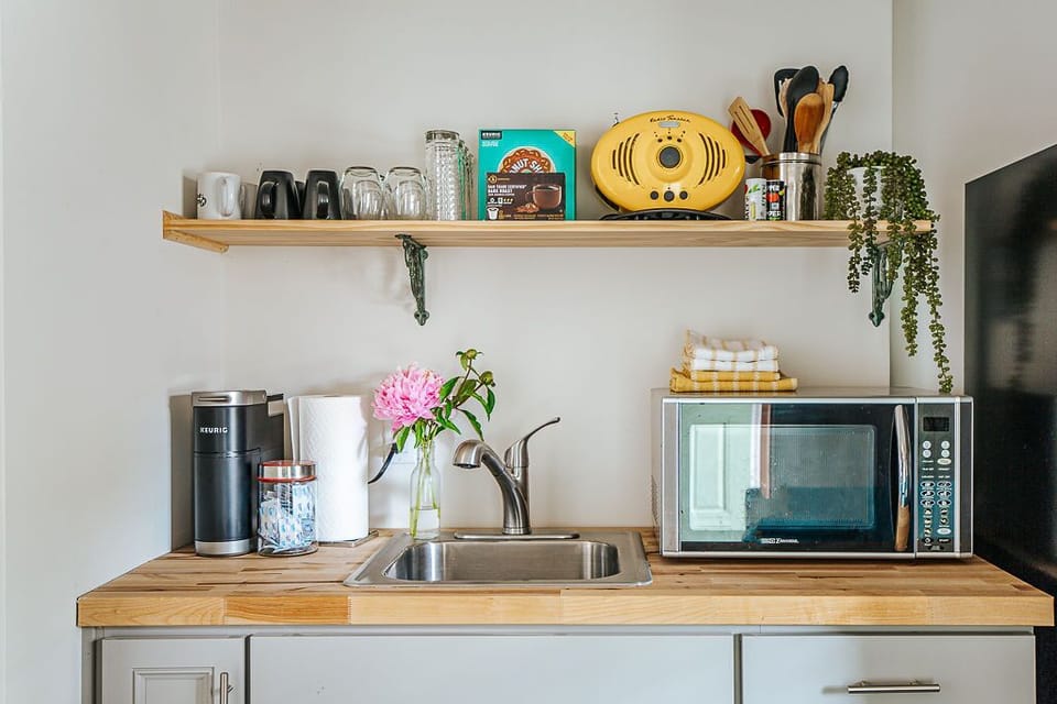 Kitchenette with all you need including full fridge