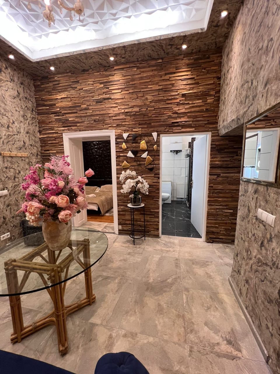 Modern 3 Bedroom on Shopping Street on Perfect Location- Apartment in Vienna