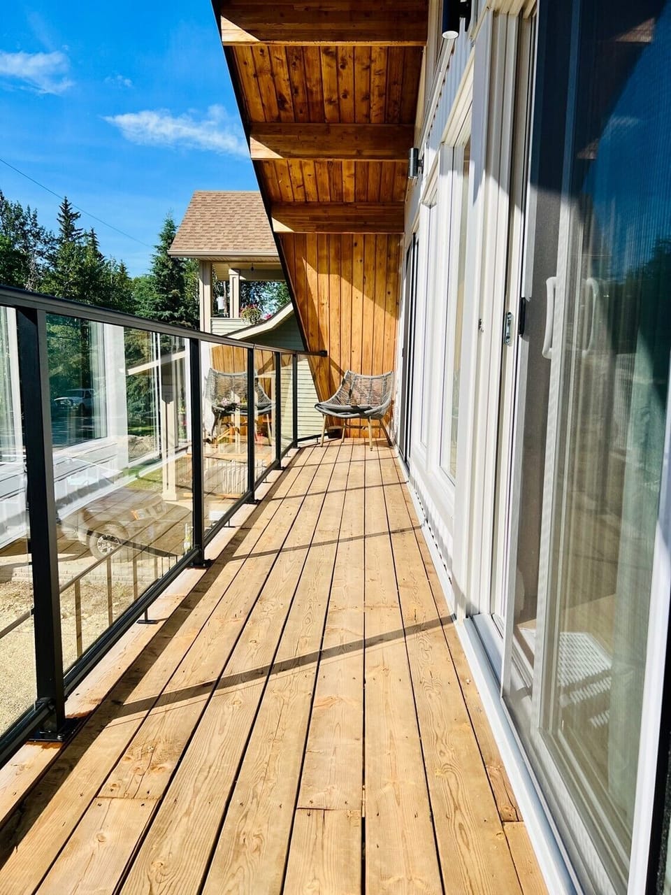 Upper balcony with private access to both Master bedrooms
