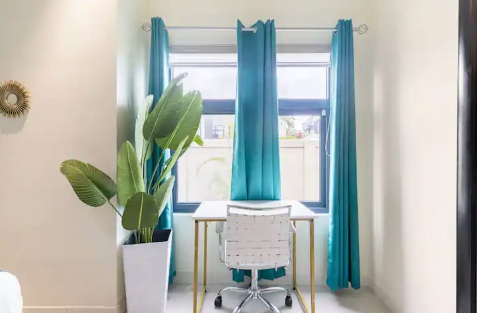 2nd bedroom