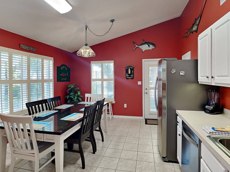 House, Multiple Beds, Kitchen, Garden View | Private kitchen | Fridge, microwave, oven, dishwasher