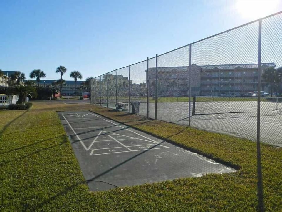 South Haven by Southern Vacation Rentals Villa in Miramar Beach