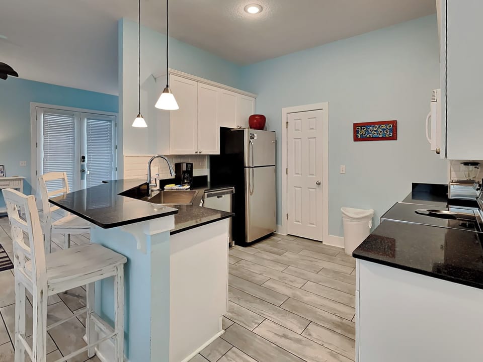 Studio (3 Bedrooms) | Property amenity