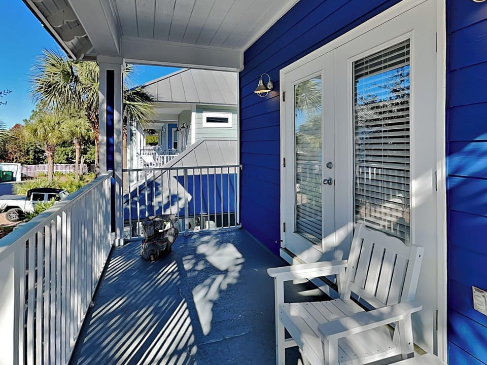 Studio (3 Bedrooms) | Property amenity