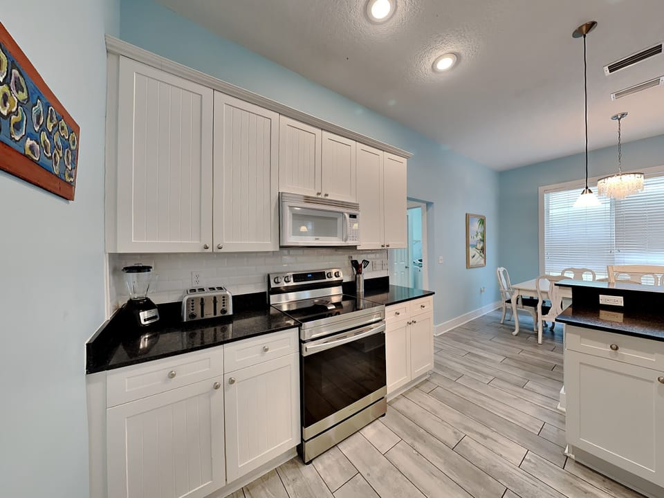 Studio (3 Bedrooms) | Property amenity