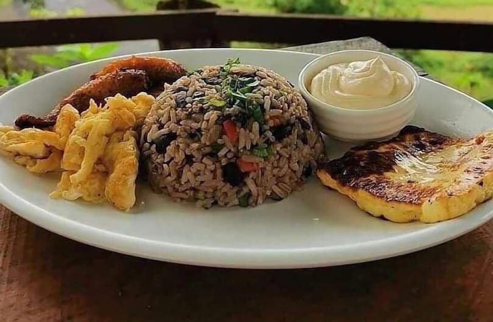 Free daily cooked-to-order breakfast