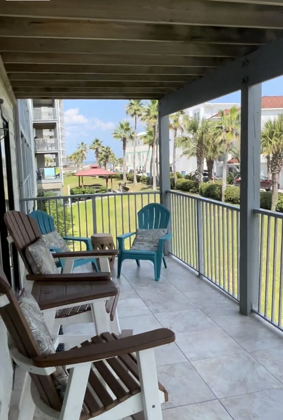 Double balcony