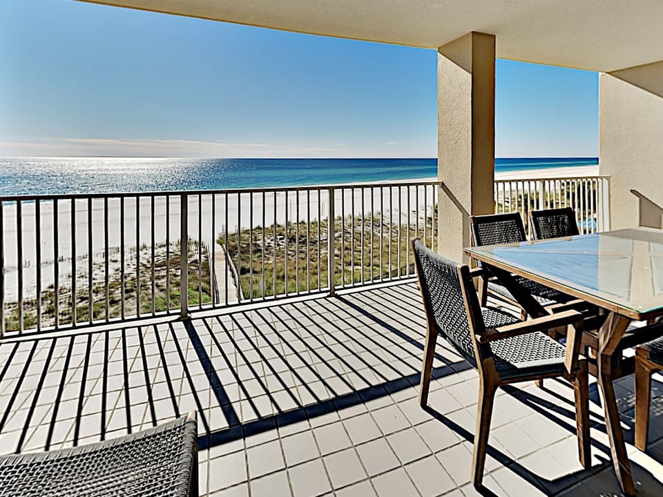 Condo, Multiple Beds, Balcony, Ocean View | Property grounds