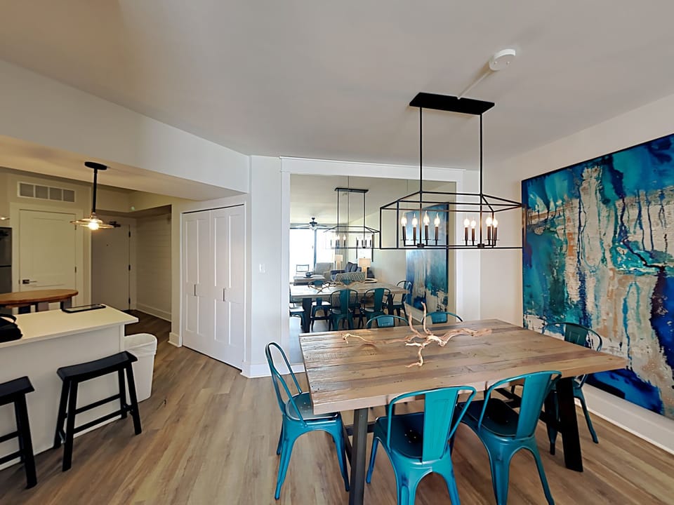 Condo, Multiple Beds, Balcony, Ocean View | Dining