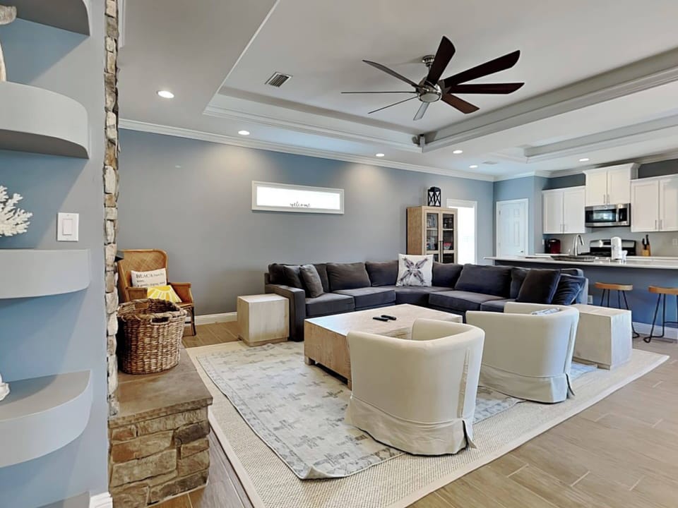 Studio (3 Bedrooms) | Property amenity