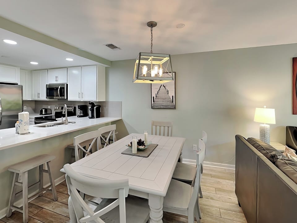 Condo, Multiple Beds, Patio, Garden View (#1010) | Private kitchen | Fridge, microwave, oven, stovetop