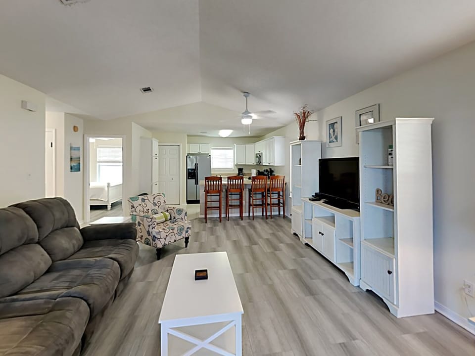 House, Multiple Beds, Balcony, Partial Sea View | Living area | TV