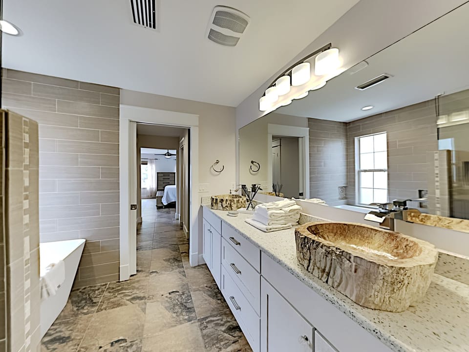 Apres Sea by Southern Vacation Rentals Apartment in Miramar Beach