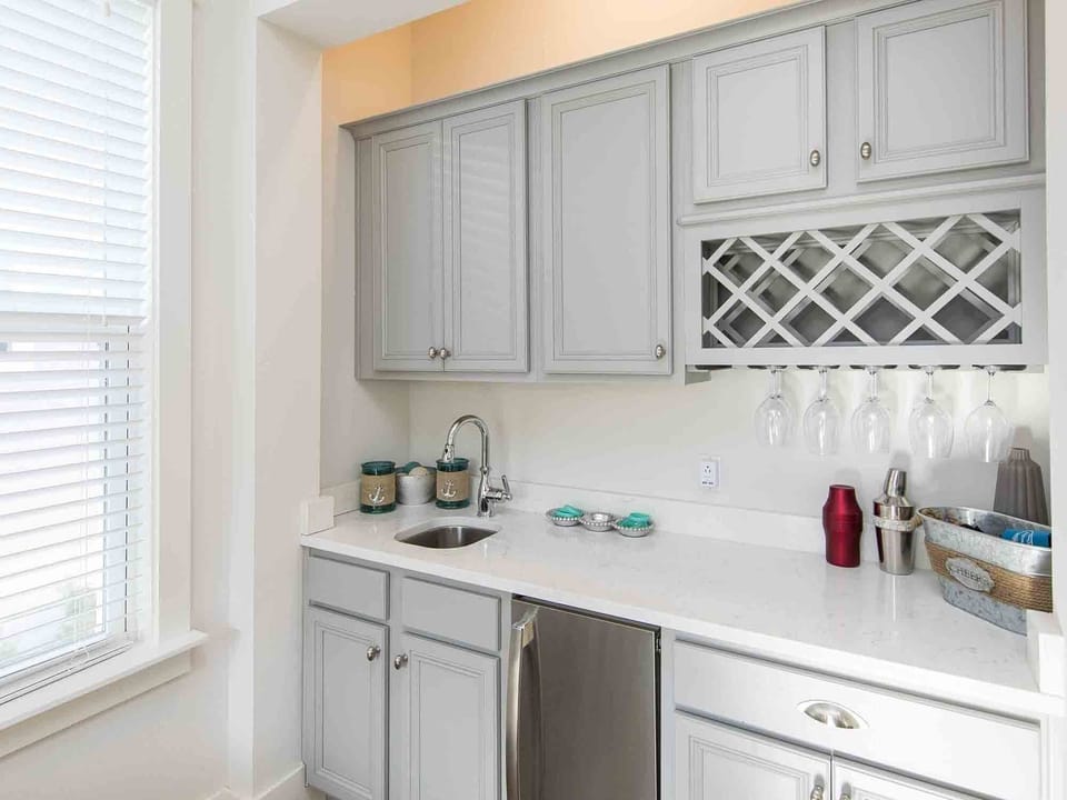 House, Multiple Beds, Kitchen, Garden View | Private kitchen | Fridge, microwave, oven, stovetop