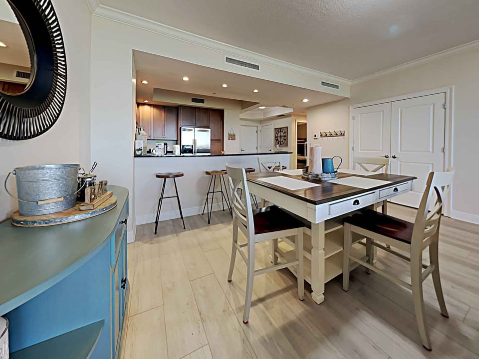 Condo, Multiple Beds, Balcony, Garden View | Private kitchen | Fridge, microwave, oven, stovetop