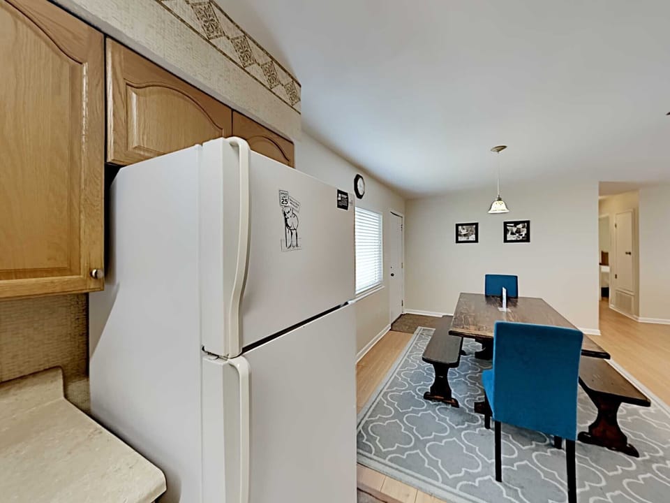House, Multiple Beds, Balcony, Garden View | Business center