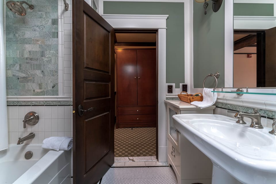 DSC08705-Edit