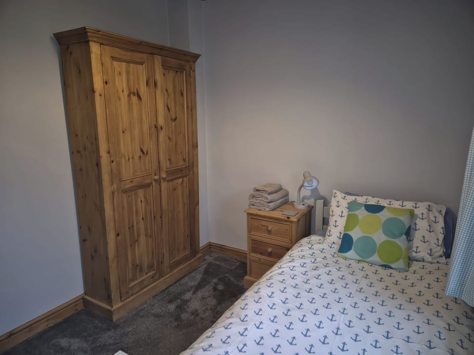 Cottage | 3 bedrooms, individually decorated, individually furnished, free WiFi