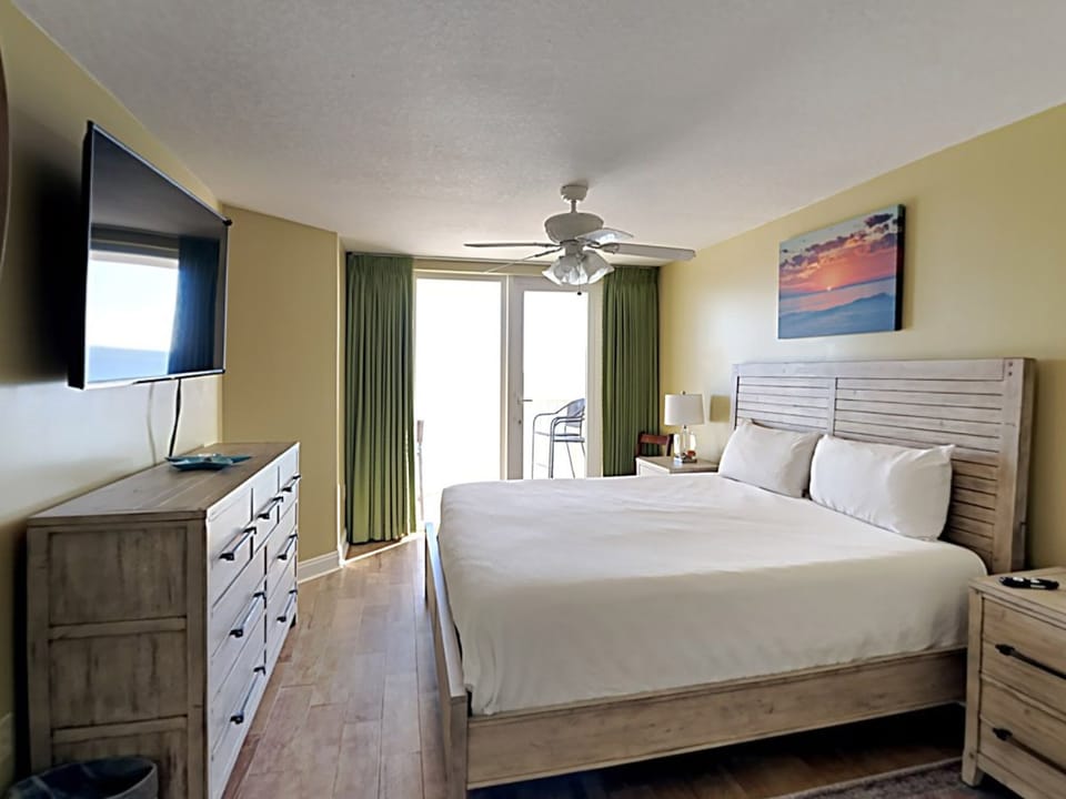 Sea Dunes by Southern Vacation Rentals Apartment in Okaloosa Island