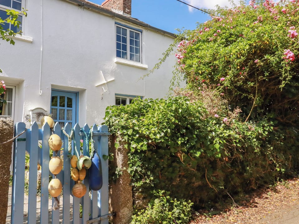 Cottage | Front of property