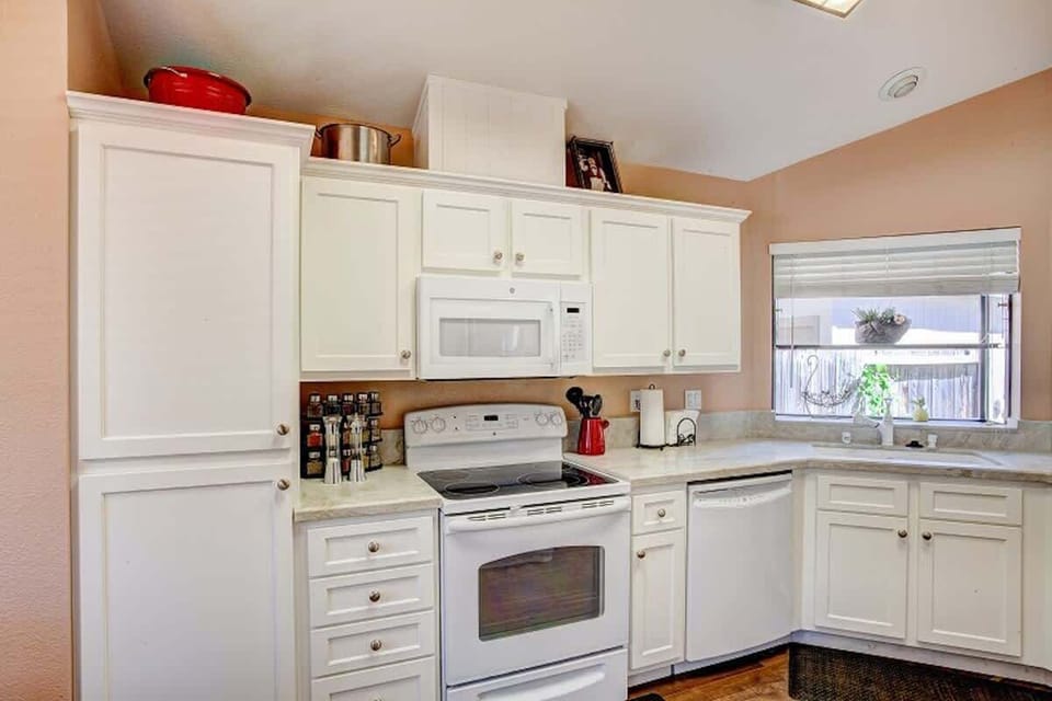 Light and bright for morning coffee