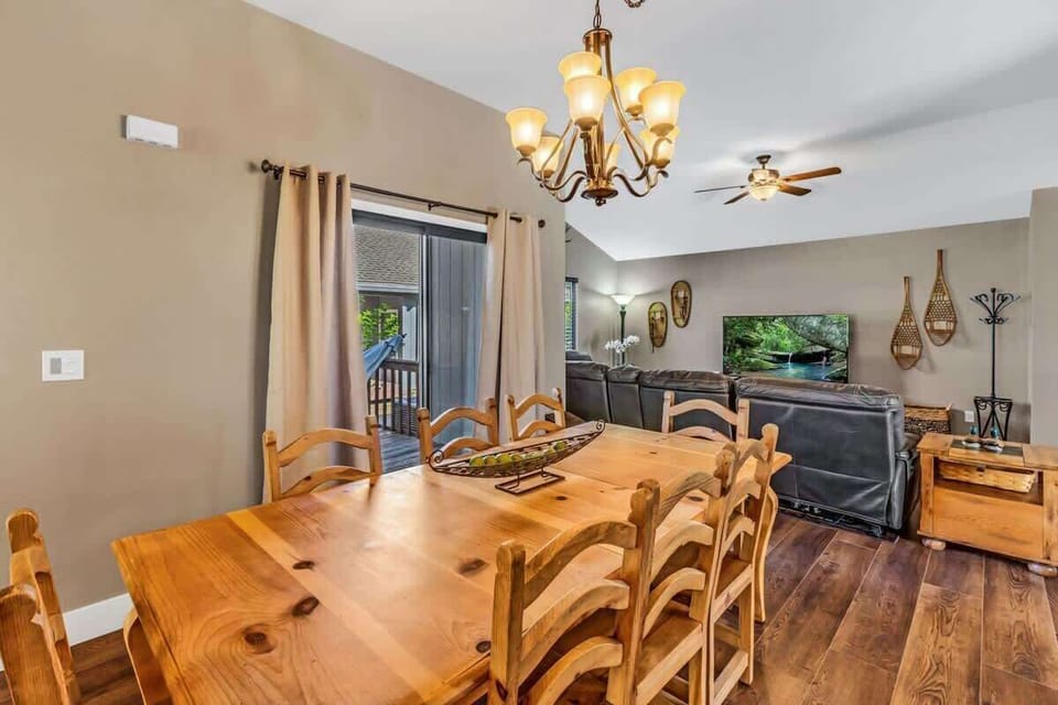 Indoor dining