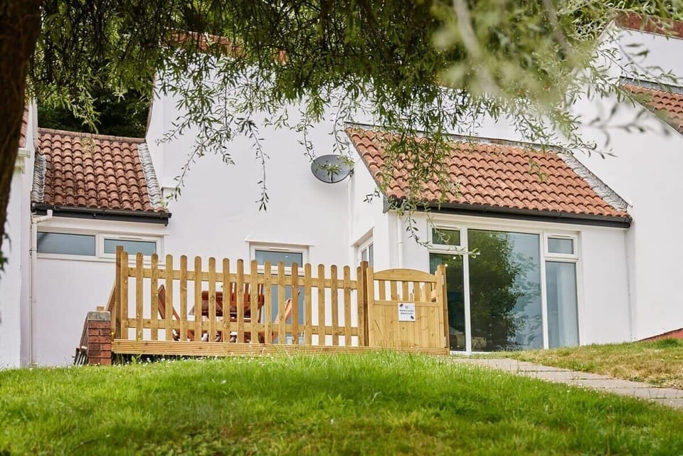 Robin's Nest, Callington - Host & Stay