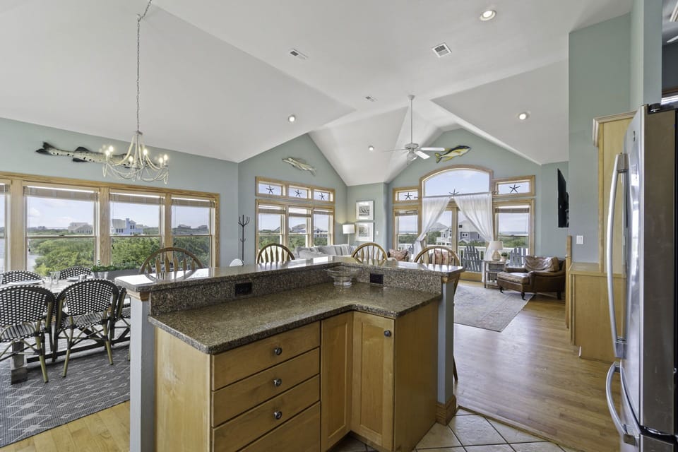 Surf-or-Sound-Realty-1042-Sound-Living-Kitchen-3