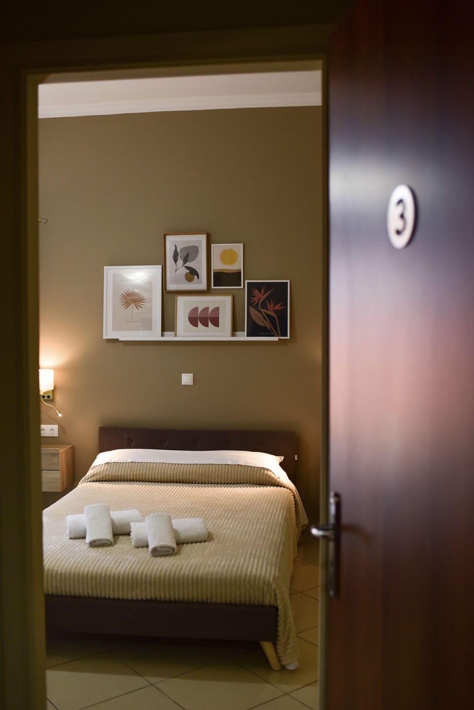 Comfort Double Room | Individually decorated, individually furnished, soundproofing, free WiFi