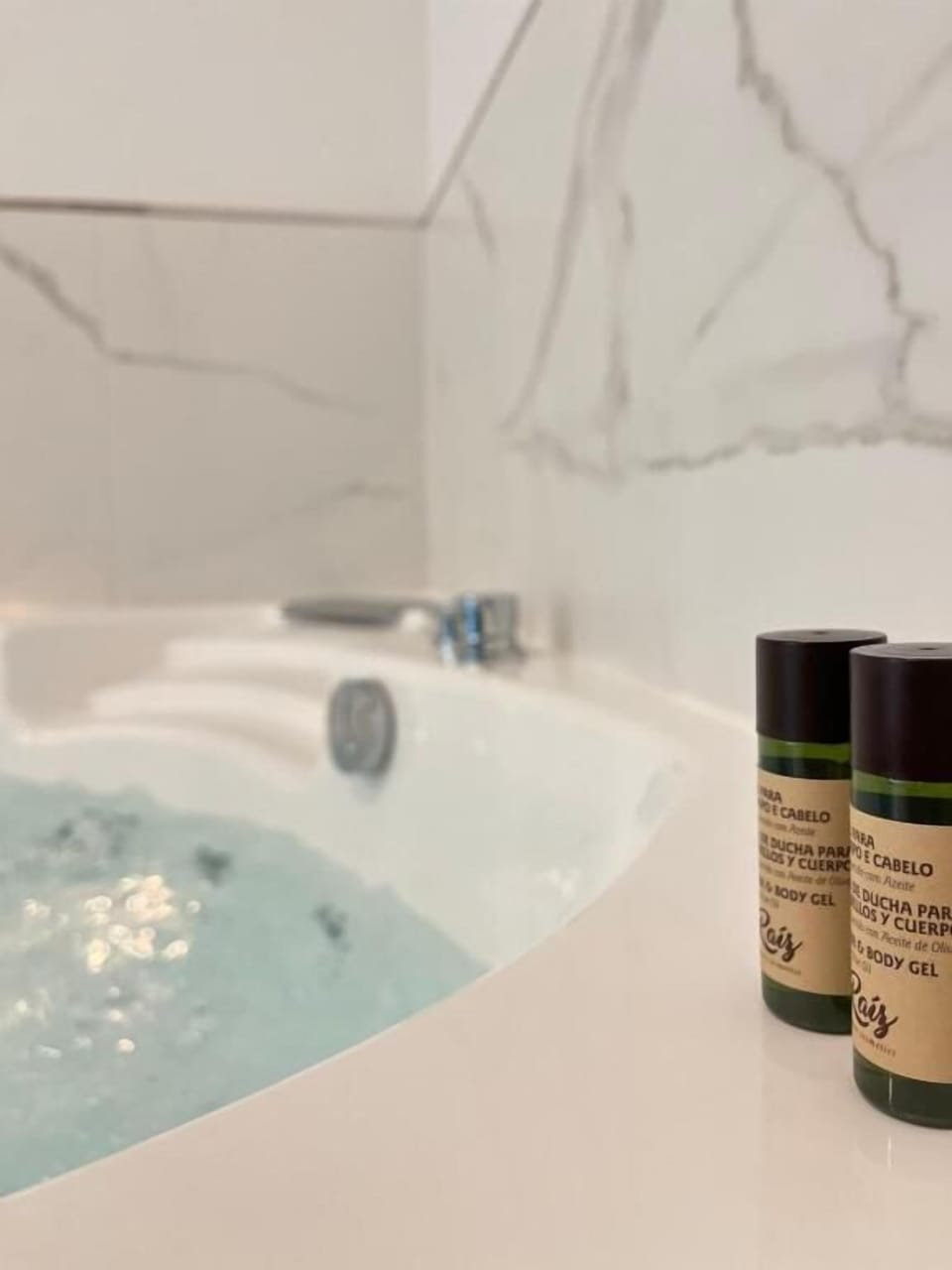 Deluxe Room | Premium bedding, down comforters, minibar, individually decorated