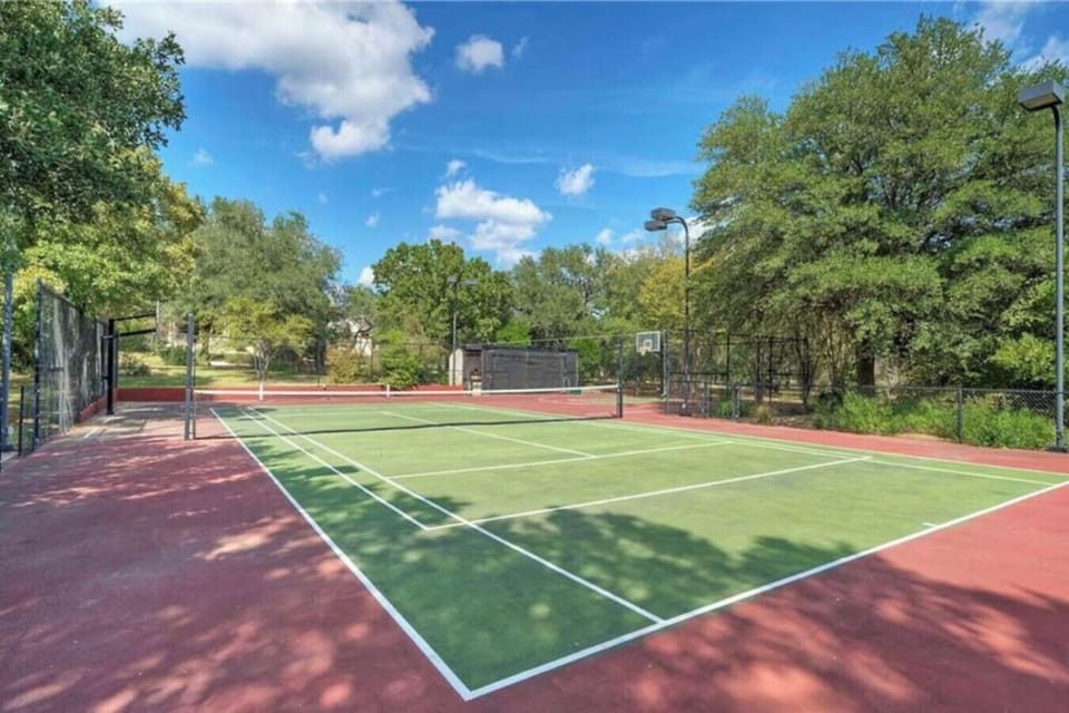 Sport court