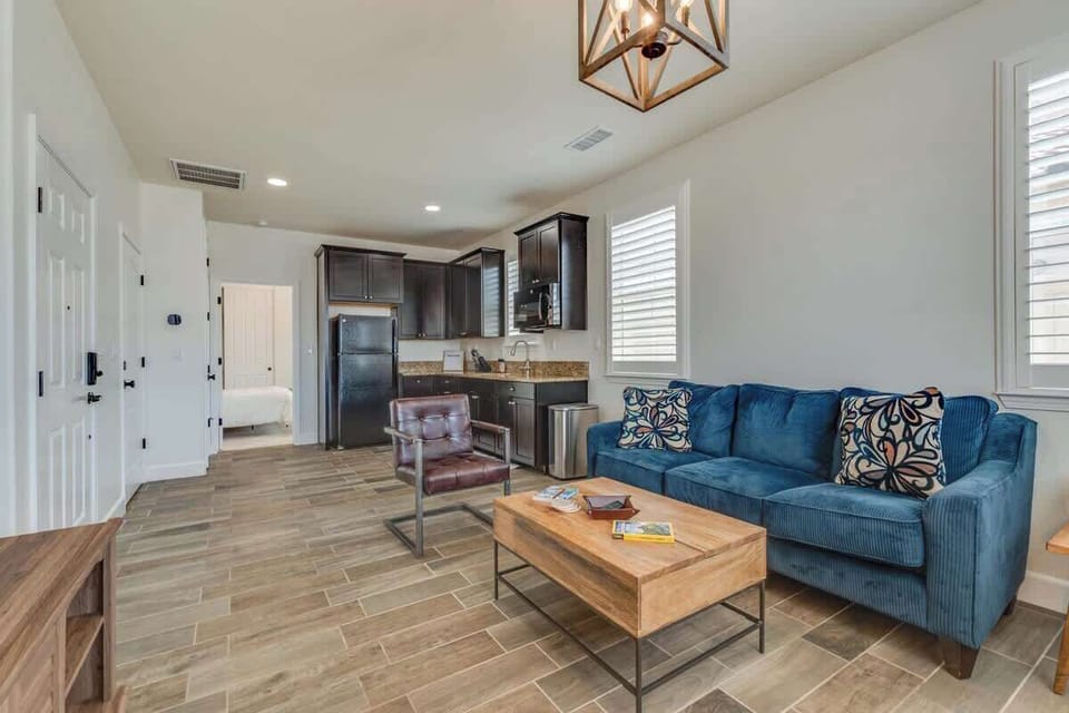 Lovely coffee table will hold your snack and drinks during the entertaining movie night.