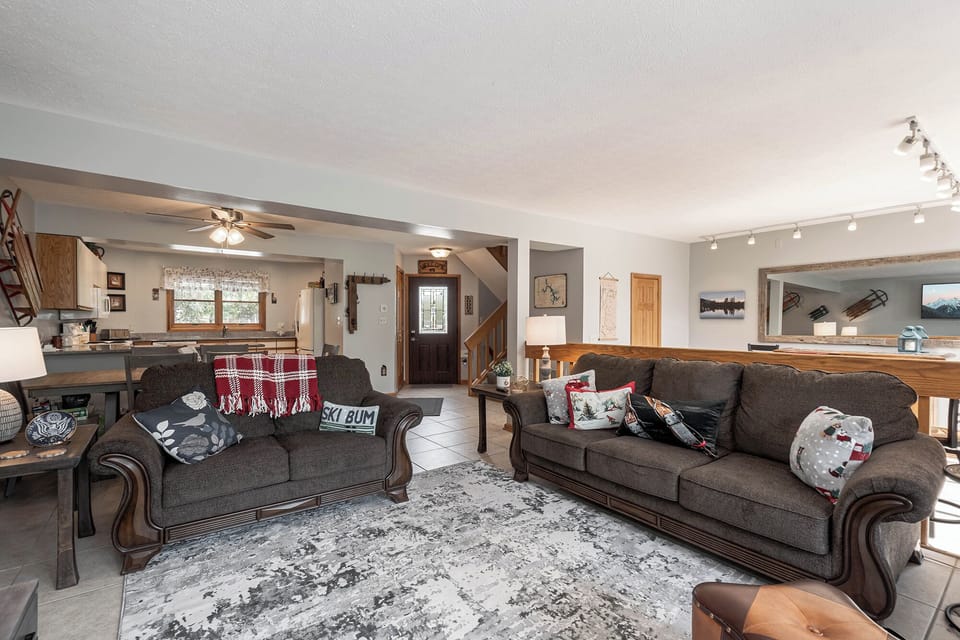 House (3 Bedrooms) | Property amenity