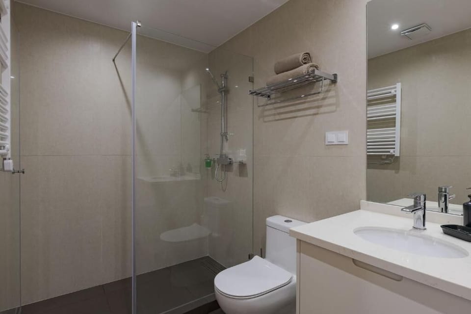 Peixeira Studios and Apartments Bed and Breakfast in Lisbon