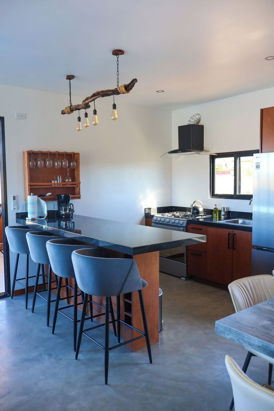 Club House, 2 Bedrooms, Hill View | Private kitchen