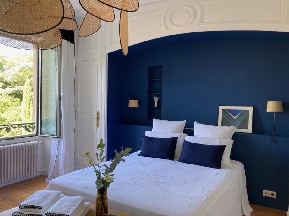 Superior Double Room, Garden View | Laptop workspace, free WiFi
