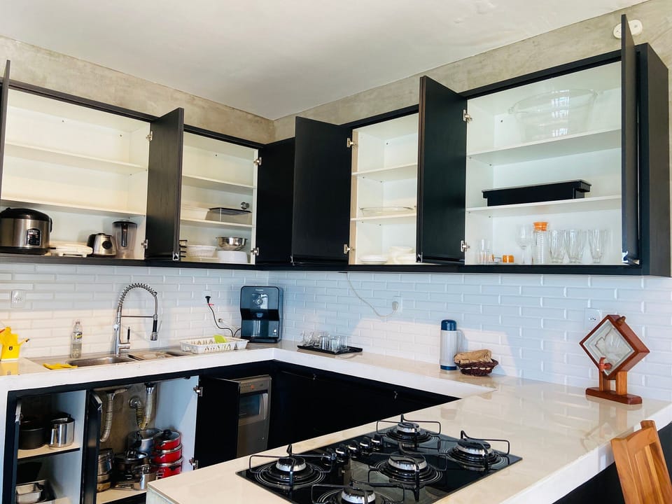 Basic Villa | Private kitchen | Full-size fridge, microwave, oven, stovetop