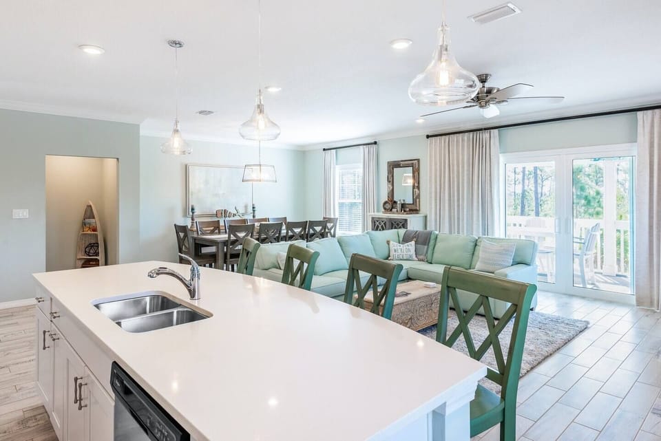 Large kitchen island with seating for four.
