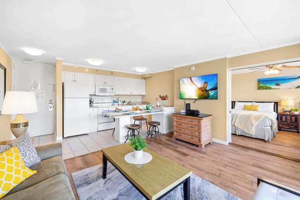Flat TV screen and coffee table in the living room
