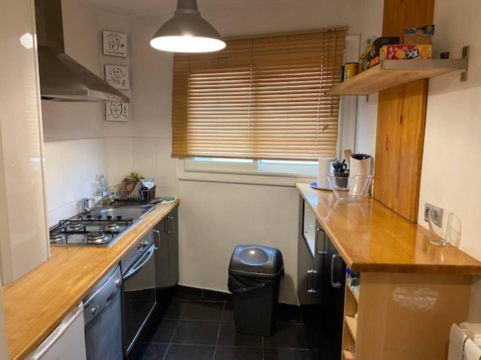 functional kitchen equipped with all you'll need.  Very good self clean oven and dishwasher machine if needed.