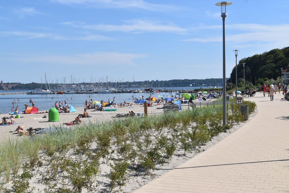 Beach promenade