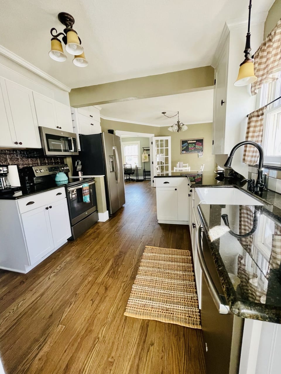 Kitchen. 