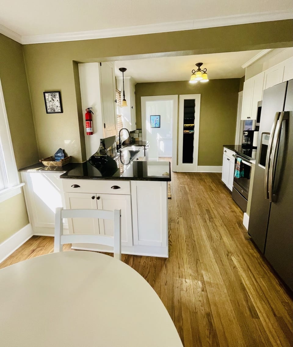 Kitchen. 